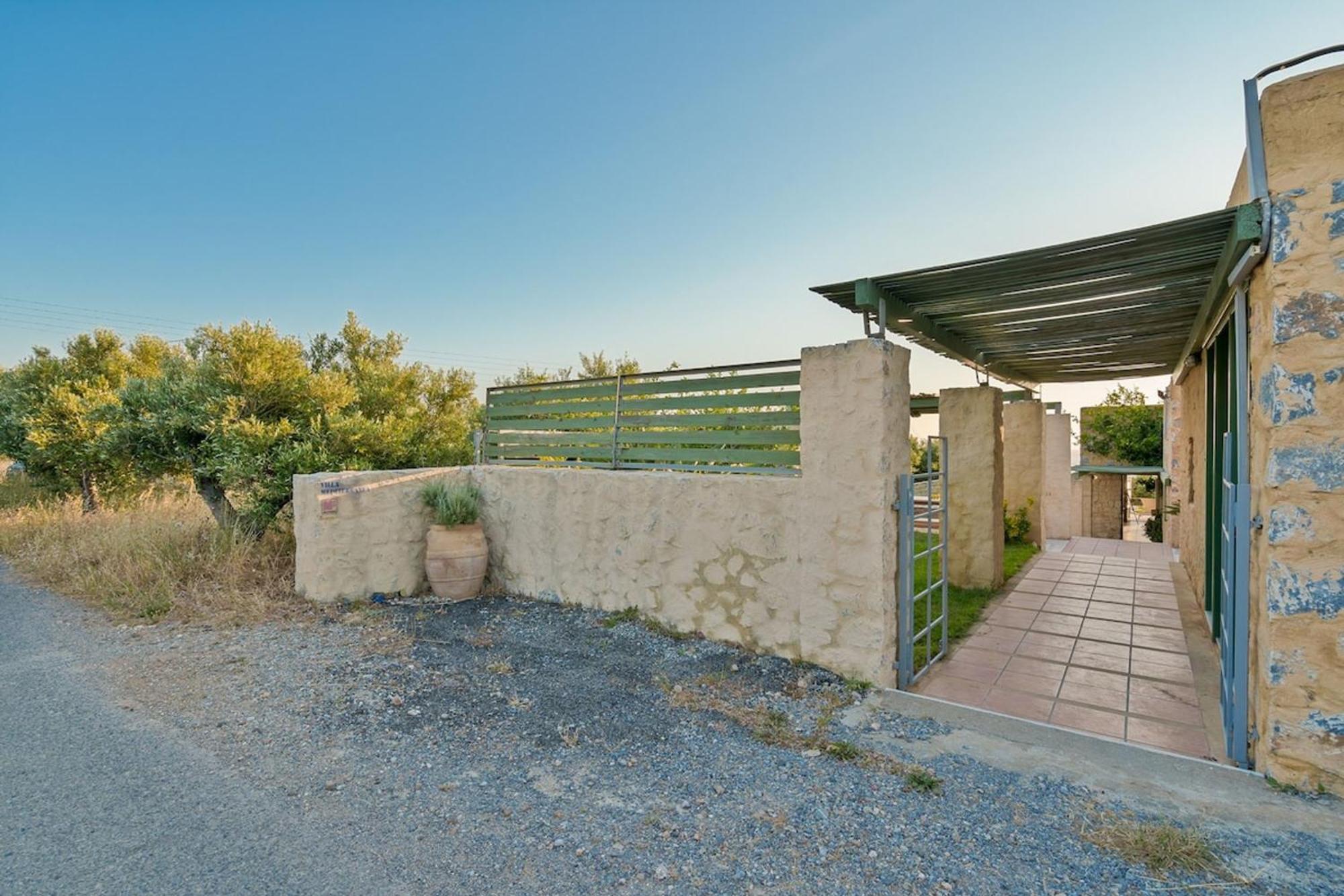Villa Mediterranea, With Heated Pool Livadia  Экстерьер фото