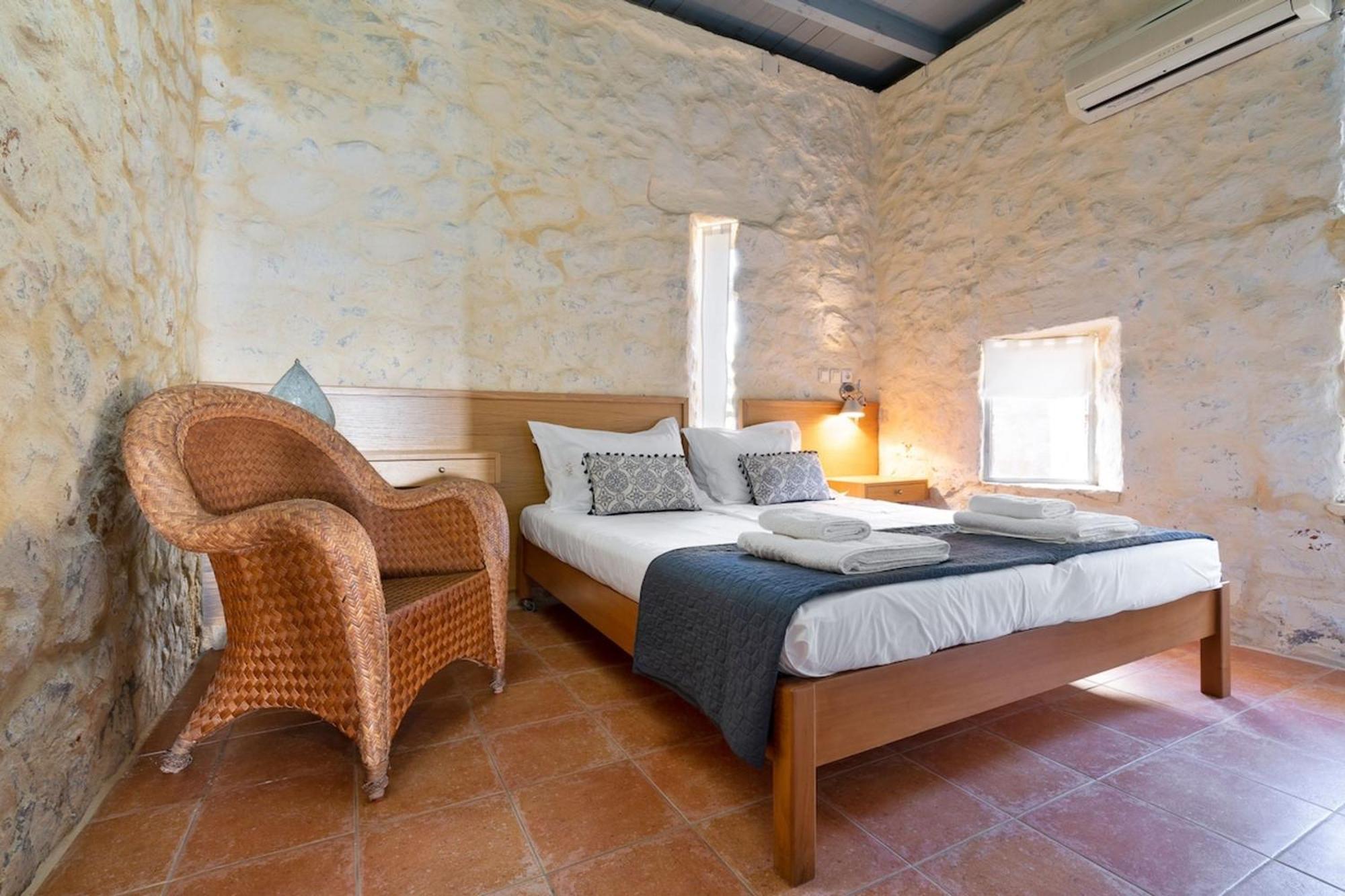 Villa Mediterranea, With Heated Pool Livadia  Экстерьер фото